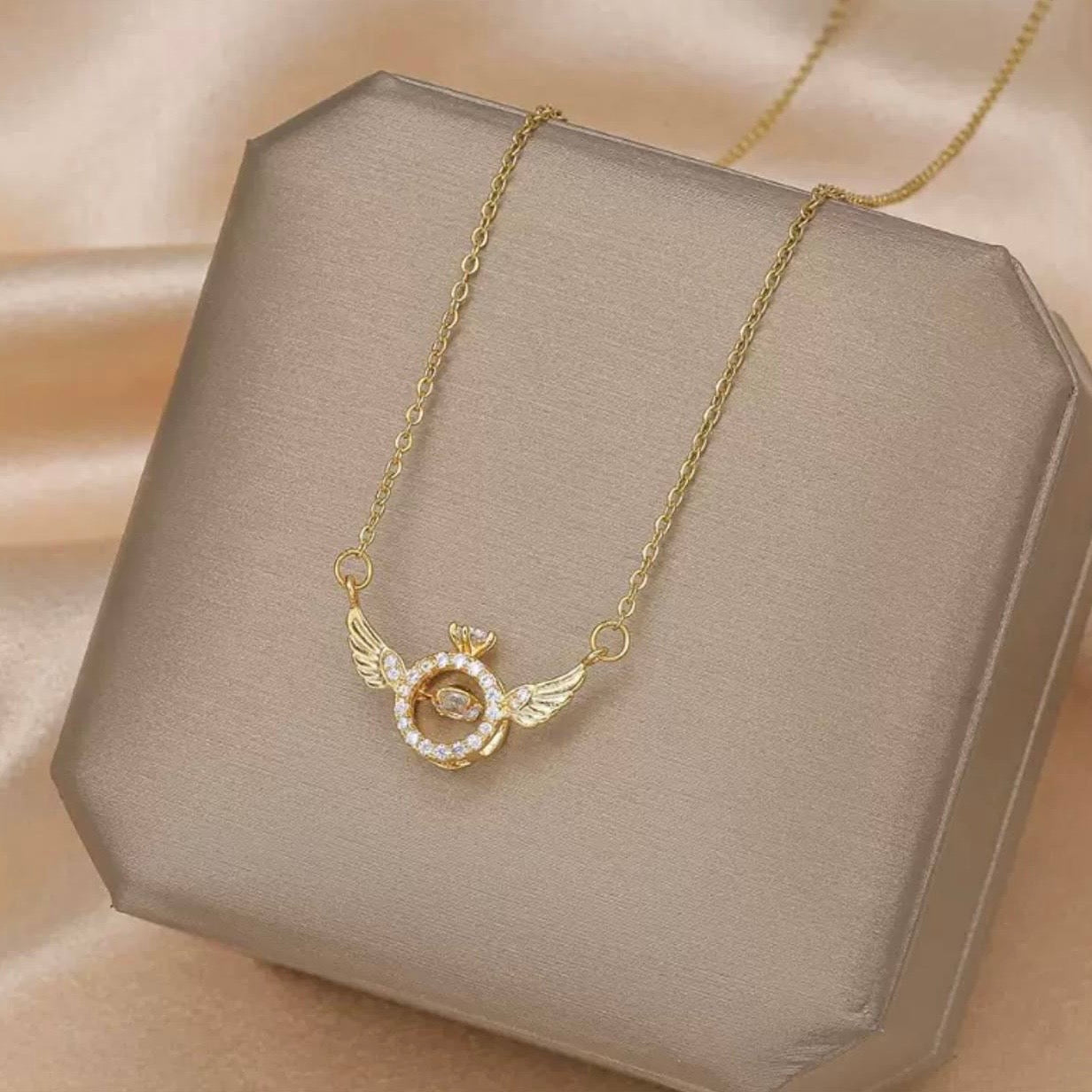 Kom Necklaces (3 Models)